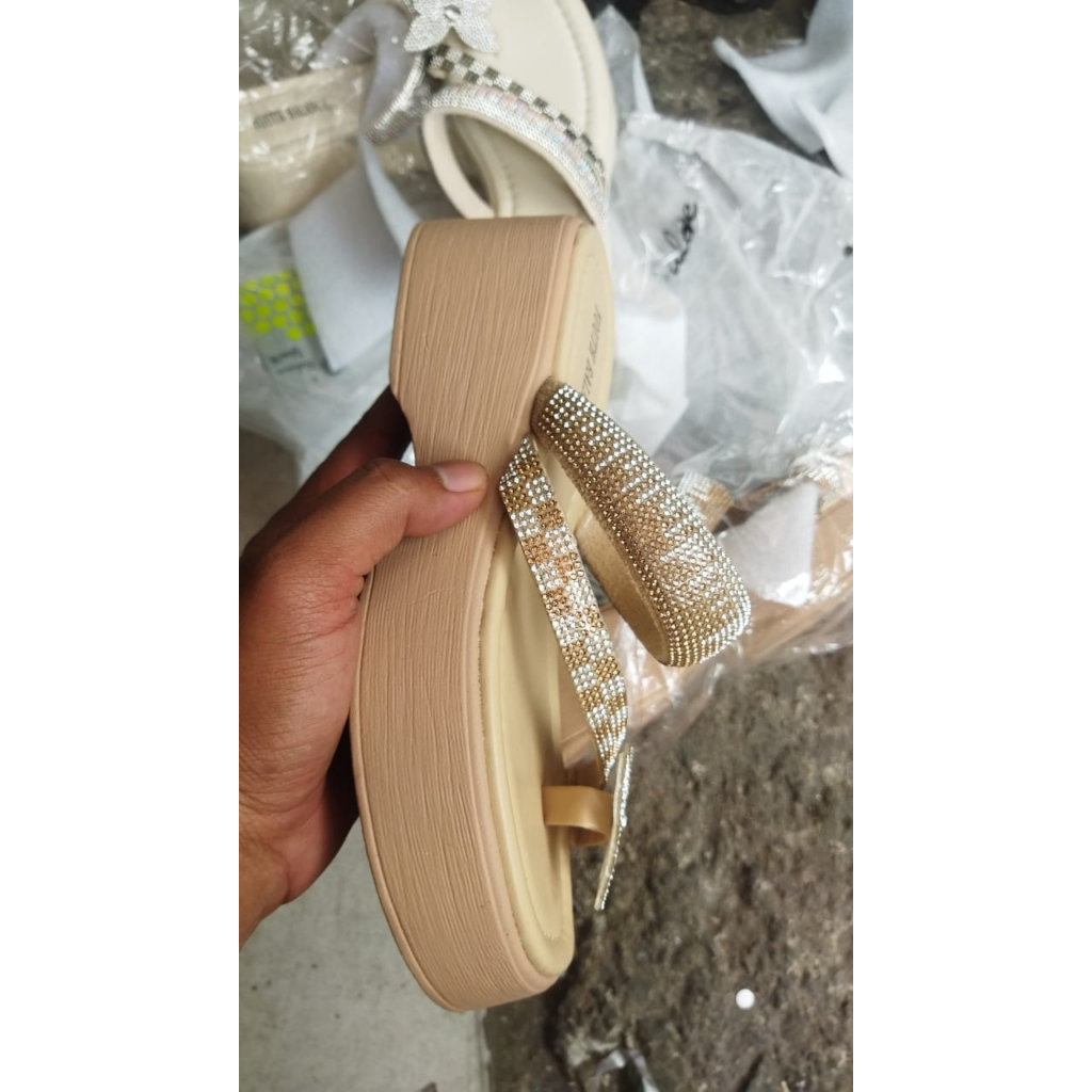 Sandal jelly wanita tali kupu-kupu 699-A5 (36-40) sandal wanita terlaris