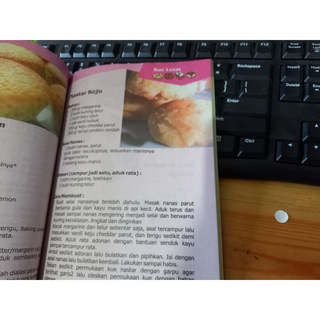 Buku Resep Masakan - Aneka Rasa Kue Lezat