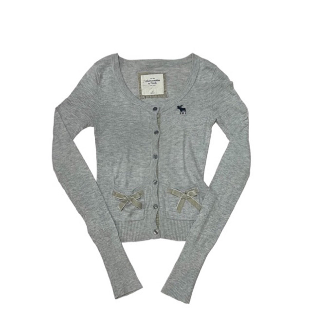 abercrombie light grey cardigan