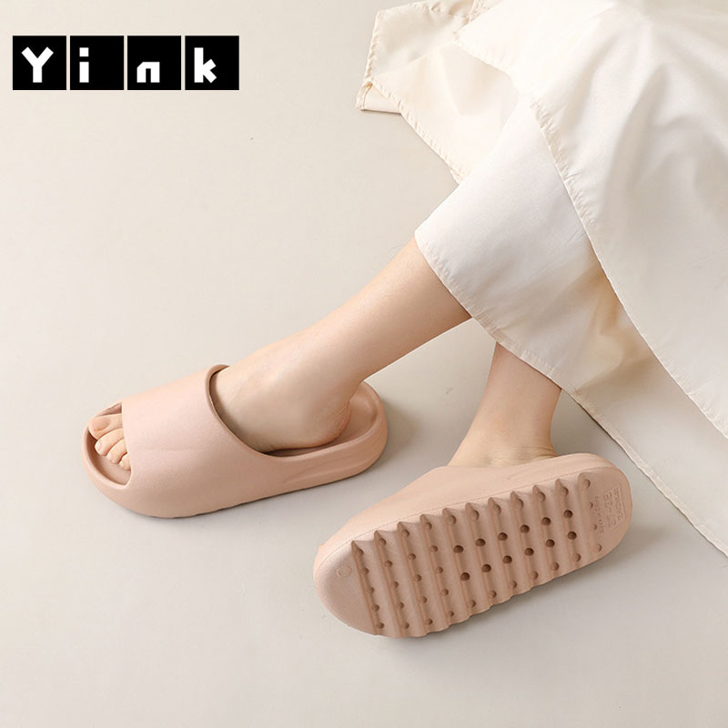 Sandal selop wanita jelly import terbaru murah Yeezy Sendal wanita kekinian karet Dewasa Empuk EVA Sandal Anti slip slop Perempuan