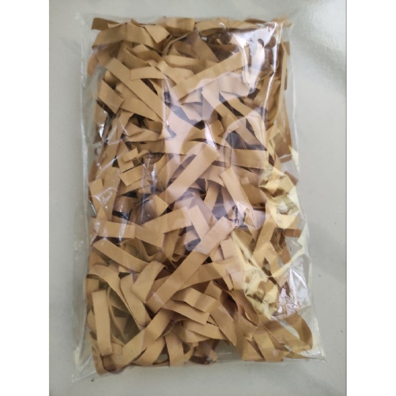 

kertas Serut Cacah Shred Paper Isian Hampers Shrdded Gift Box Parcel Rumput Dekorasi Kado