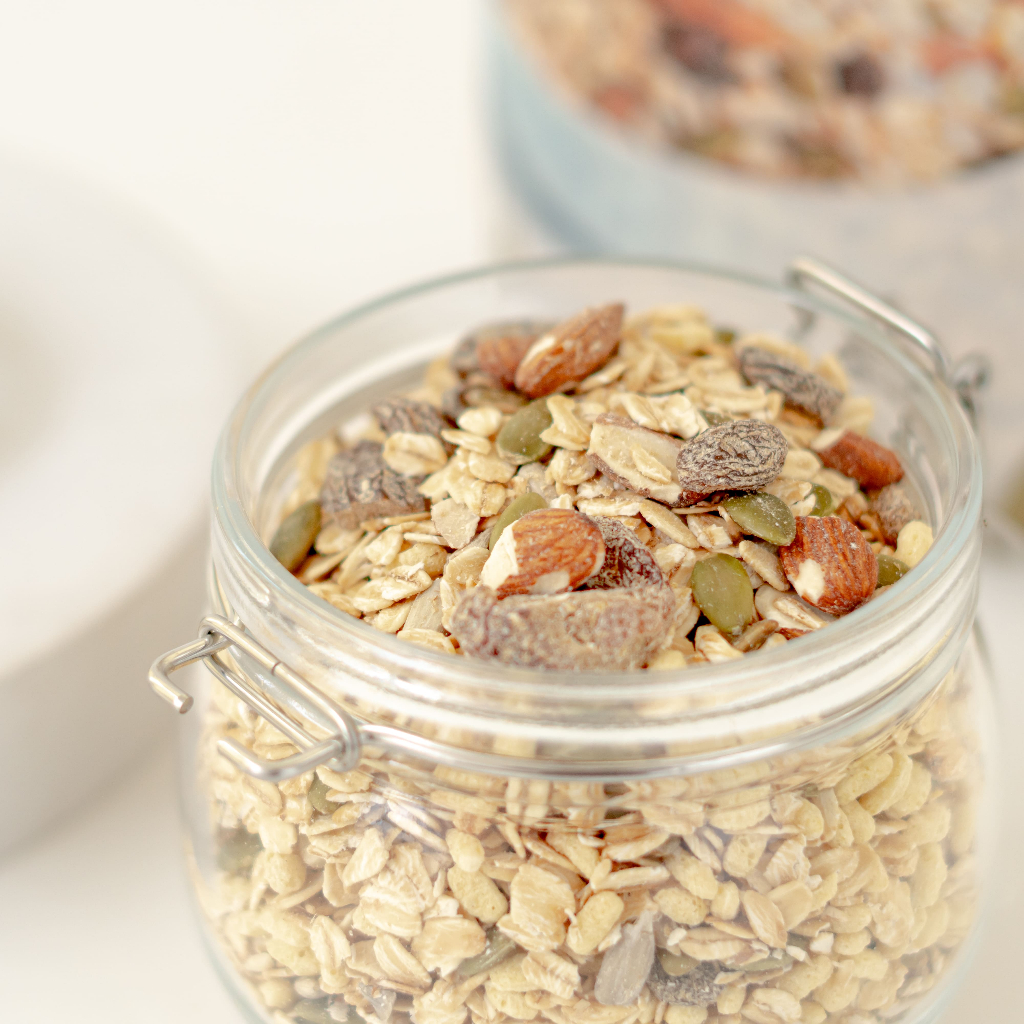 

Forcysn Muesli Safiya Dried Fruit Mix 1 Kg Original Sereal Oatmeal Sehat Makanan Diet