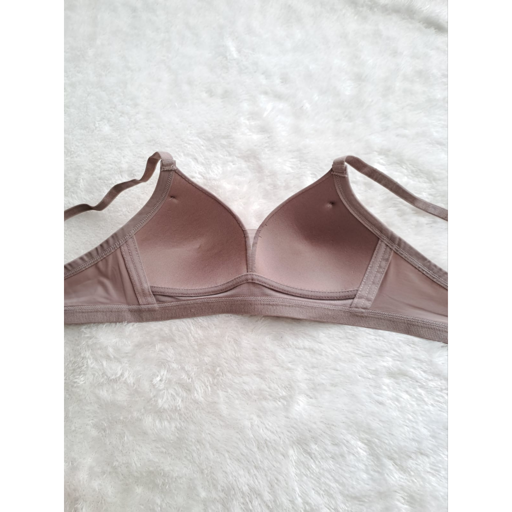 Bra Tanpa Kawat TALLY - KALLY 7023 - Busa Tipis - Size 34-40