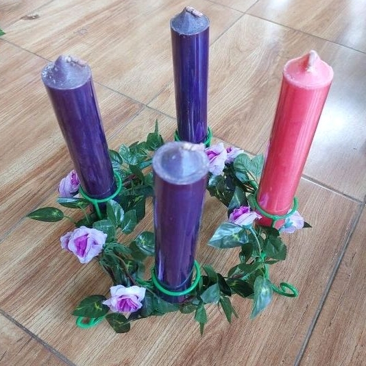 Kasula Imam Romo Katolik/Lingkaran Adven+Lilin