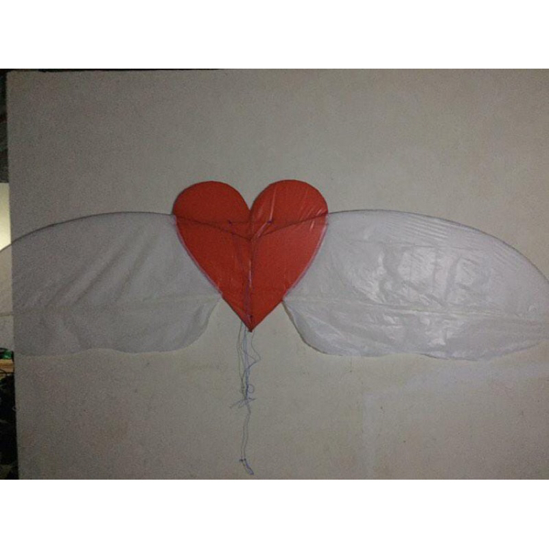 layangan love bersayap 2 meter dengan nama,siap terbang