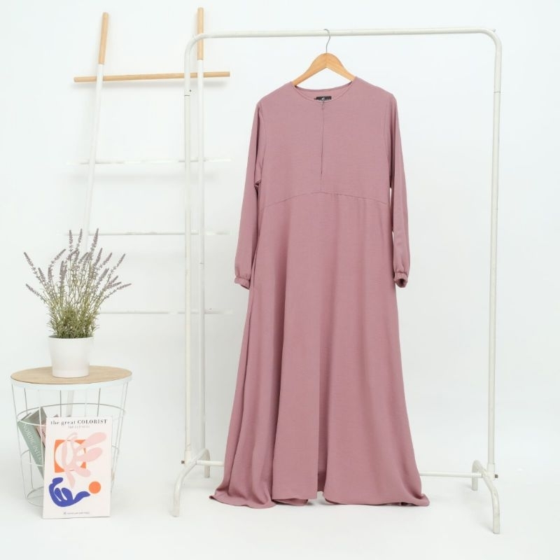 Azizah gamis crinkle,gamis wanita terbaru terlaris kekinian,dress wanita viral model simple dan eleg