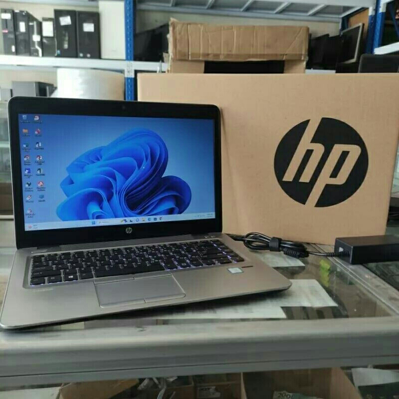 Laptop core i7 gen 7 HP Elitebook RAM 8GB SSD 256GB slim like newHP Elitebook 840 G4