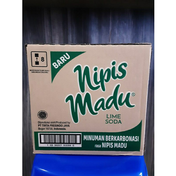 

MINUMAN NIPIS MADU / LIME SODA 1 BOX ISI 12PCS