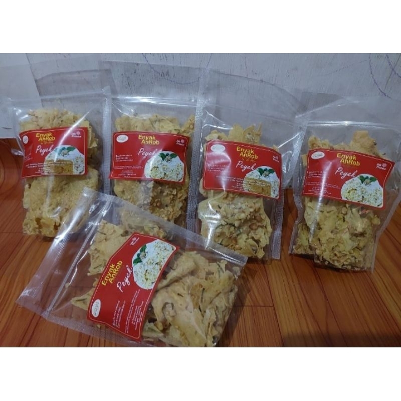 

Peyek Kacang Enyak Anrob