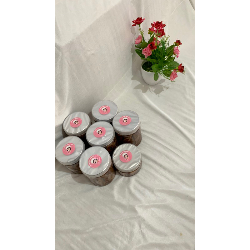 

Saucy Choco delights