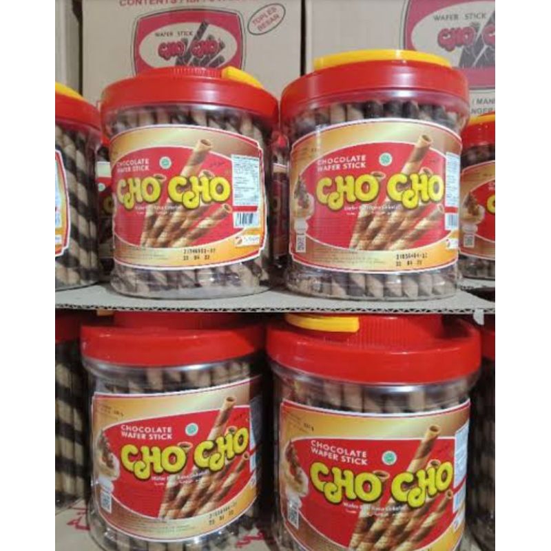 

Beli 1 gratis 1 Cho Cho Wafer Roll Chocolate / Astor Cokelat 500gr