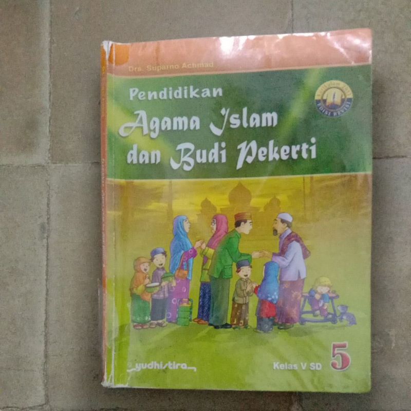 

Buku PAI Pendidikan Agama Islam dan Budi Pekerti MI Kelas 5