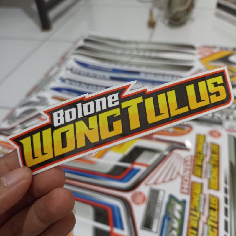Stiker Bolone Wong Tulus Naik CB Yuk Outfit Seperlunya