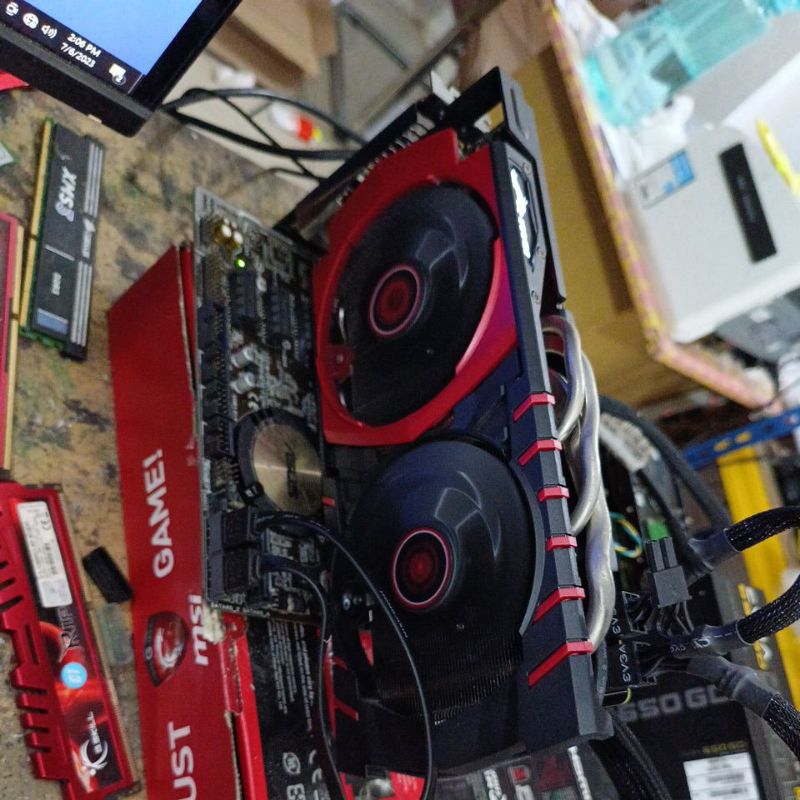 VGA gaming MSI r9 380 4gb 256bit ddr5