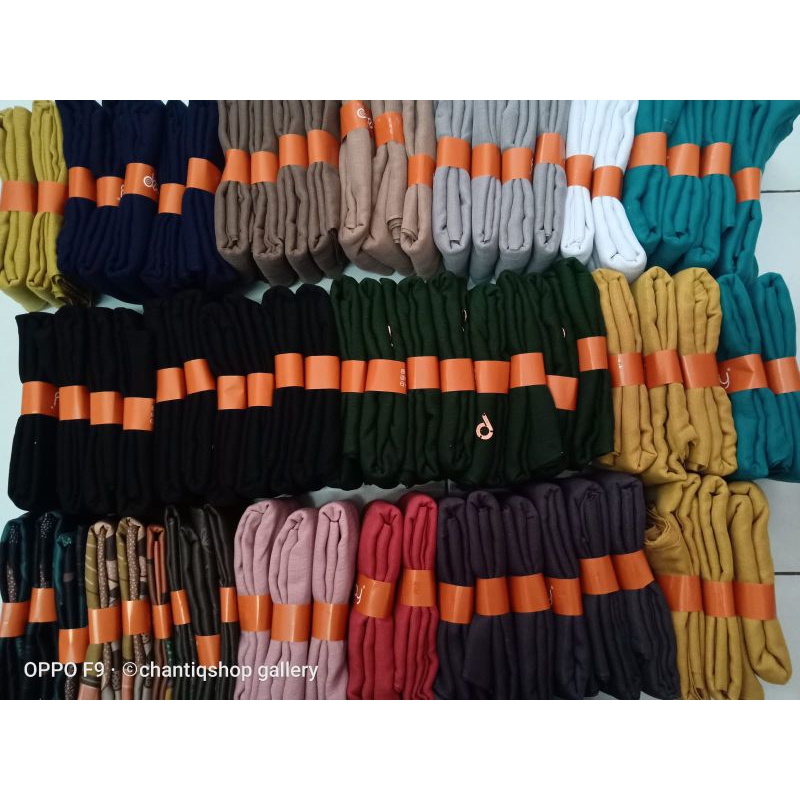 HIJAB DEENAY SEGI EMPAT POLOS ORIGINAL