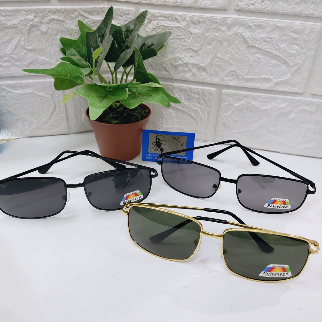 Kacamata hitam tipe 3014 K