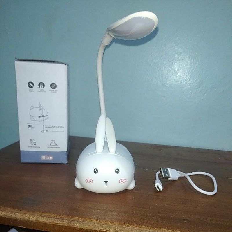Lampu Belajar Anak model Kelinci 220v USB bisa di cas colokan HP