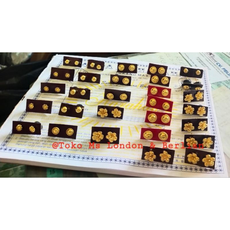 Anting Kerabu Tusuk Emas asli 24K kadar 99,99%.