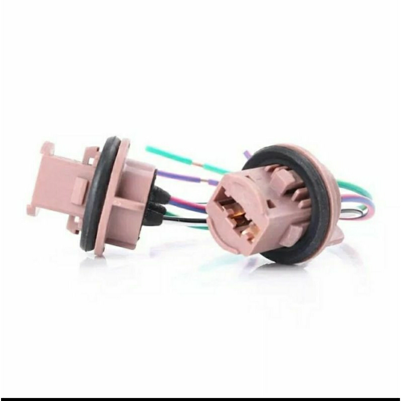 SOCKET LAMPU SEIN MOBIL SOKET T20 LAMPU ATRET/MUNDUR