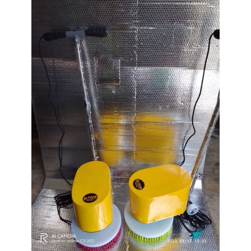 Mesin Sikat Karpet Laundry