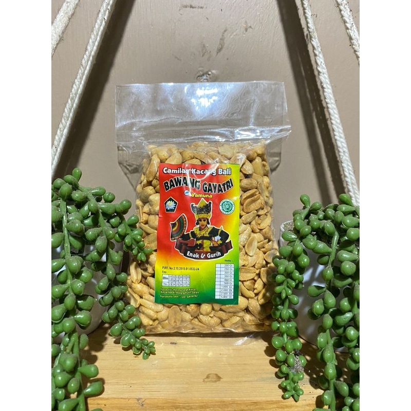 

Kacang Bali Bawang Gayatri 500 gr "Fresh stok