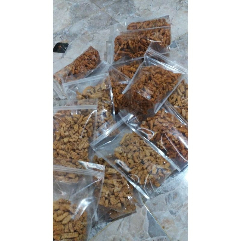 

basreng pedas daun jeruk dan non daun jeruk 250gr