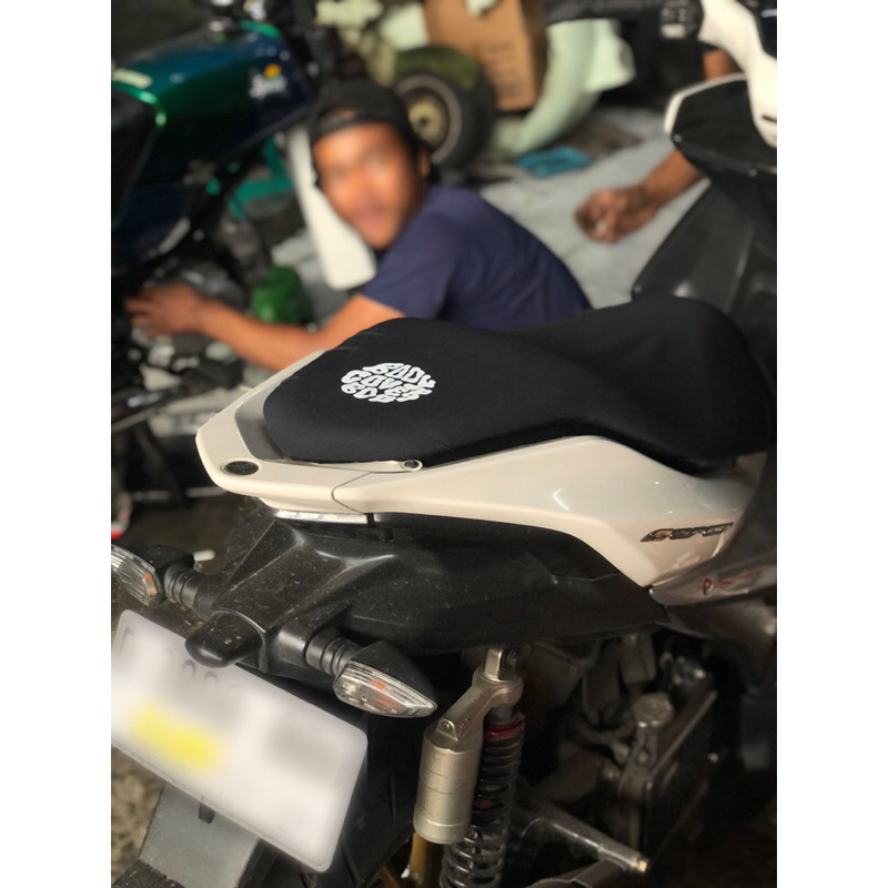 Sarung Jok motor Cover jok 'SNATURE - UKURAN MOTOR BESAR' (Waterproof, Anti Cakar Kucing) , (Nmax,