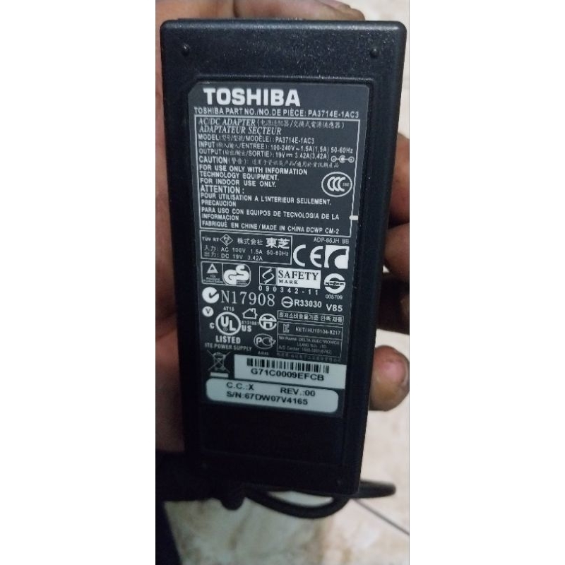 ADAPTOR LAPTOP TOSHIBA ORI