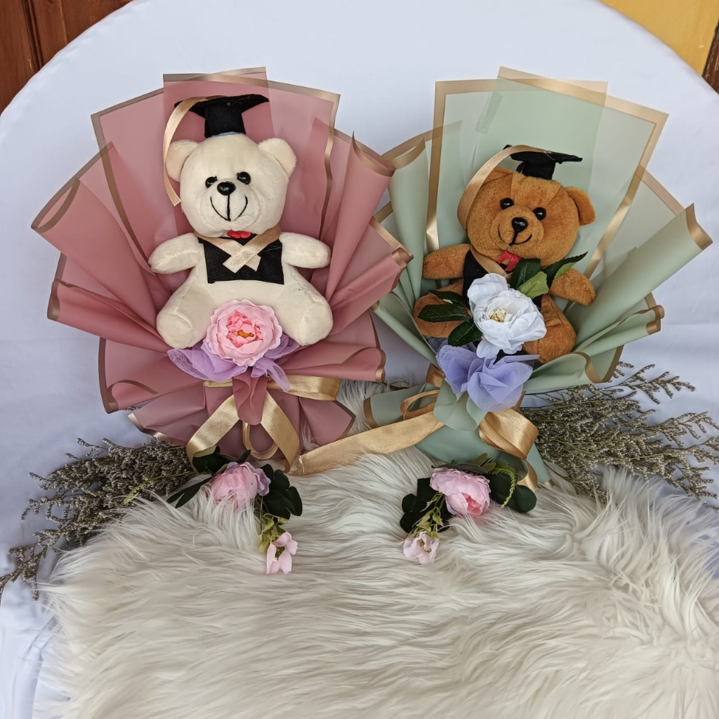 Buket Wisuda Boneka / Buket Wisuda Murah / Buket wisuda cewek dan cowok