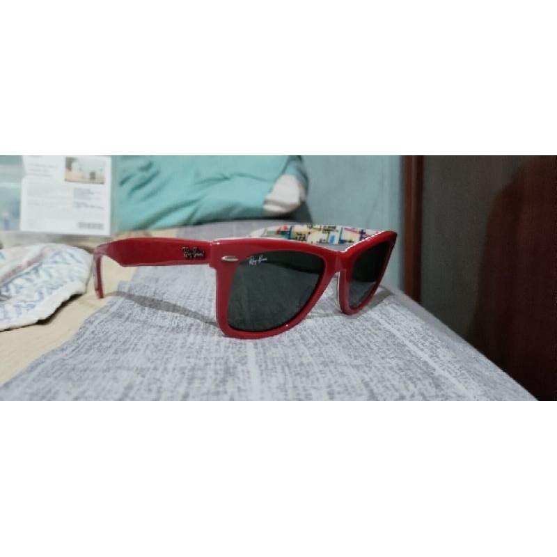 Rayban Wayfarer 2140 Red special series 2 italy