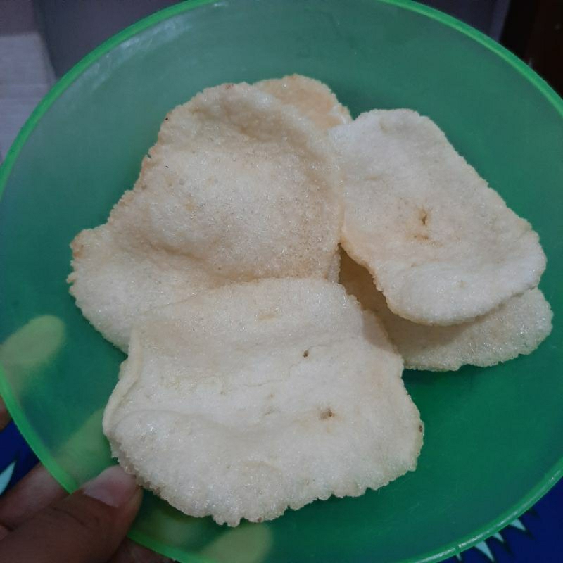 

2Xbtygneal Sakha Snack ) Kerupuk Mentah Ikan Jenggelek Khas Gili Ketapang Probolinggo (500 Gr)