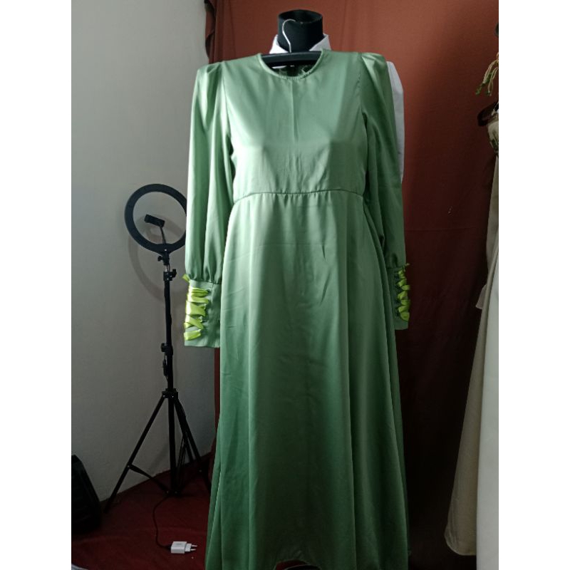 Dress tali satin Anuratu store