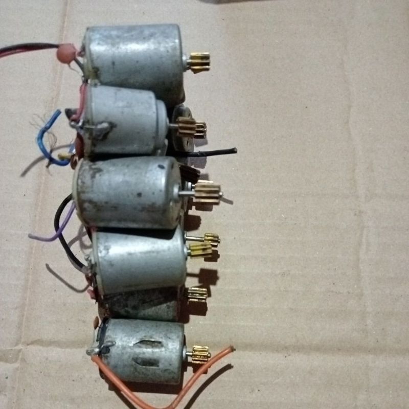 DINAMO DC GEAR KUNIGAN