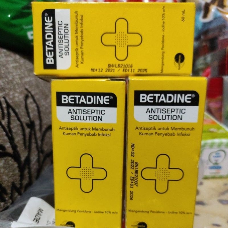 betadine antiseptic solution betadine obat luka 60ml