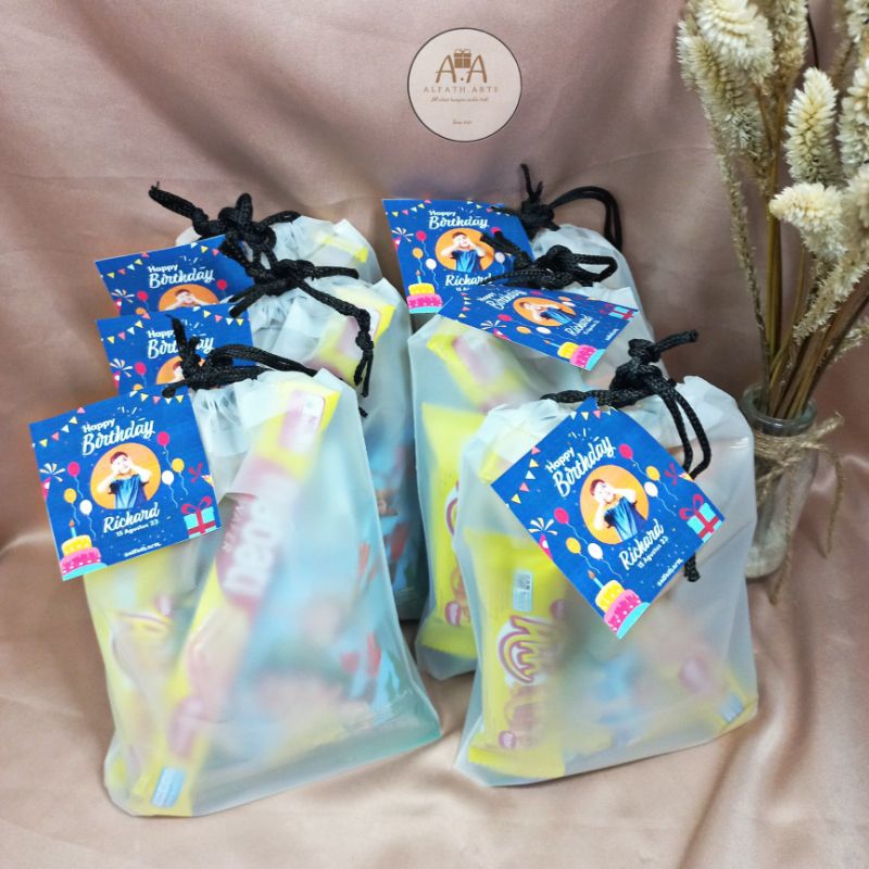

Snack ultah murah / snack ultah / bingkisan ultah / hampers snack