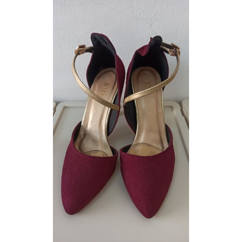 PRELOVED - XML Heels wanita