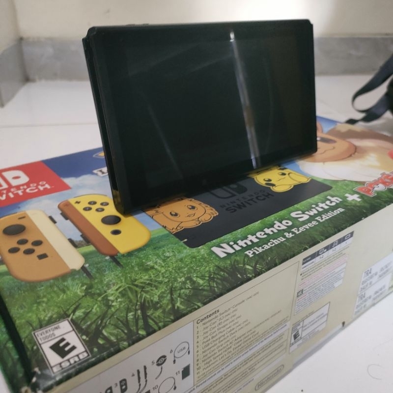 Nintendo Switch V1 Pikachu Eevee edition tablet only ofw