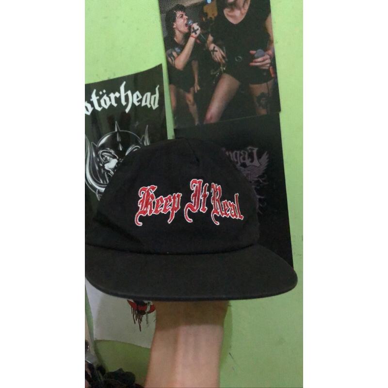 snapback calasic KeepItReal