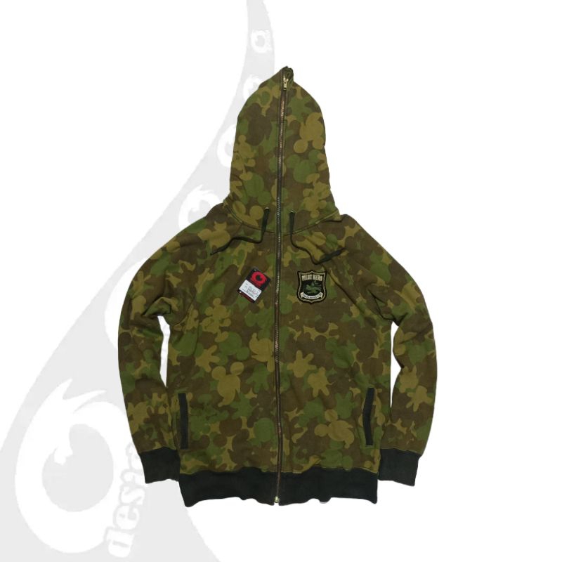 vintage jaket hoodie disney resort camo
