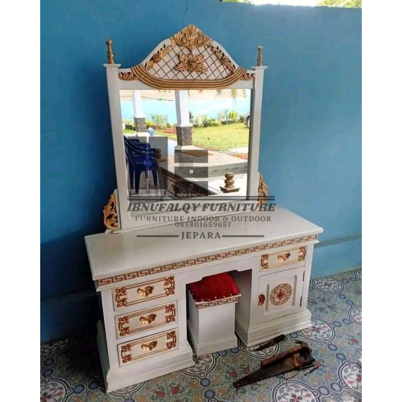 Set Kamar Tidur Kayu Jati Minimalis