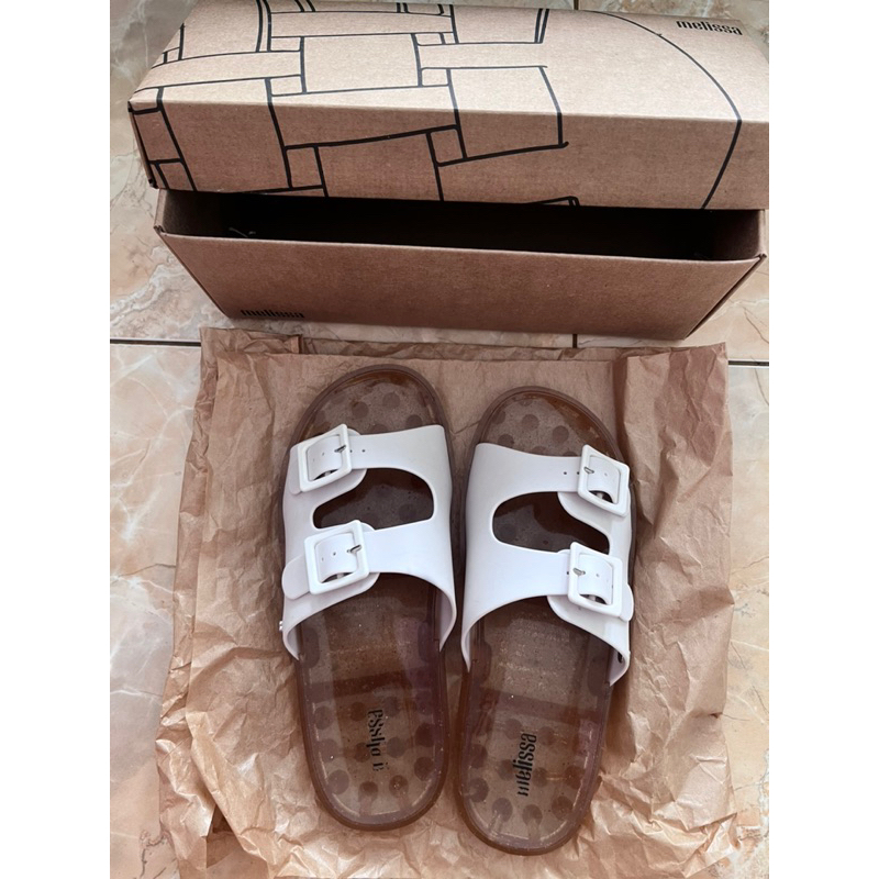 PRELOVED Melissa Wide Ad White