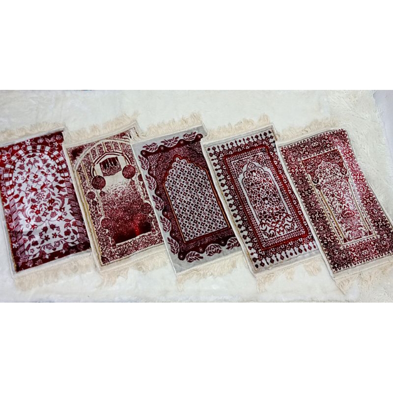 SAJADAH KECIL/SAJADAH ANAK ANAK/SAJADAH MUKA/SAJADAH KECIL BAHAN BLUDRU/SAJADAH TURKEY TEBAL/SAJADAH