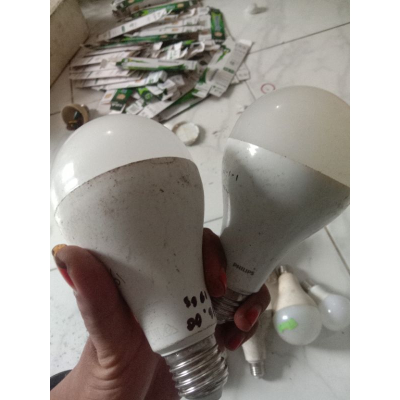 Philips of 19 watt