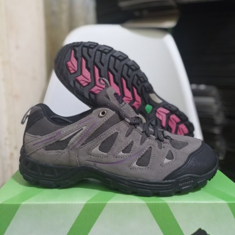 SEPATU GUNUNG, SEPATU HIKING KARRIMOR SUMMIT ORIGINAL