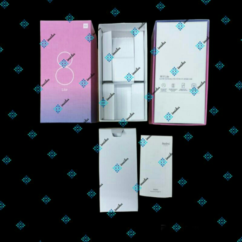 

Kardus Xiaomi Mi 8 Lite