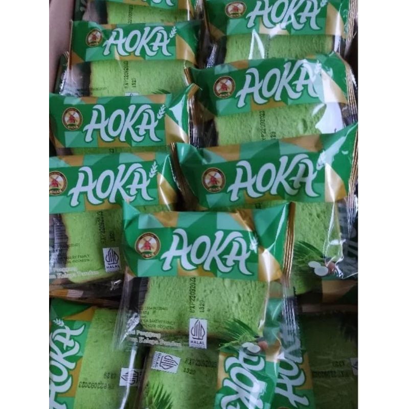 

Roti Aoka Pandan isi kelapa