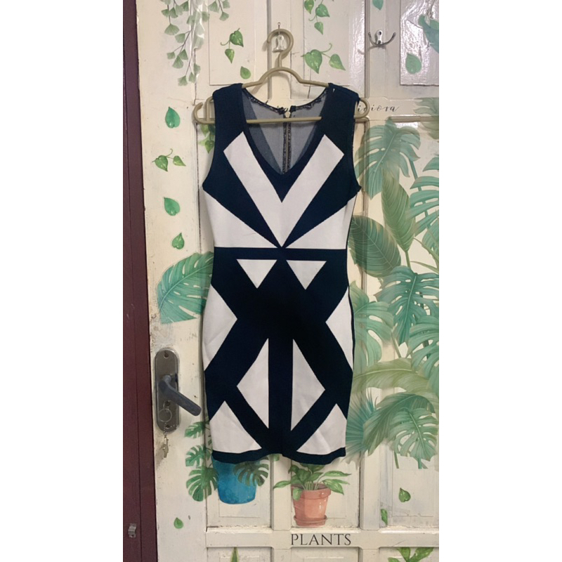 Bodycon dress preloved