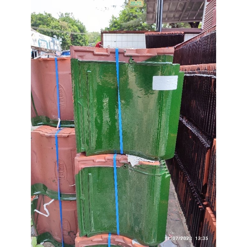 Genteng Keramik M-Class Green KW 1