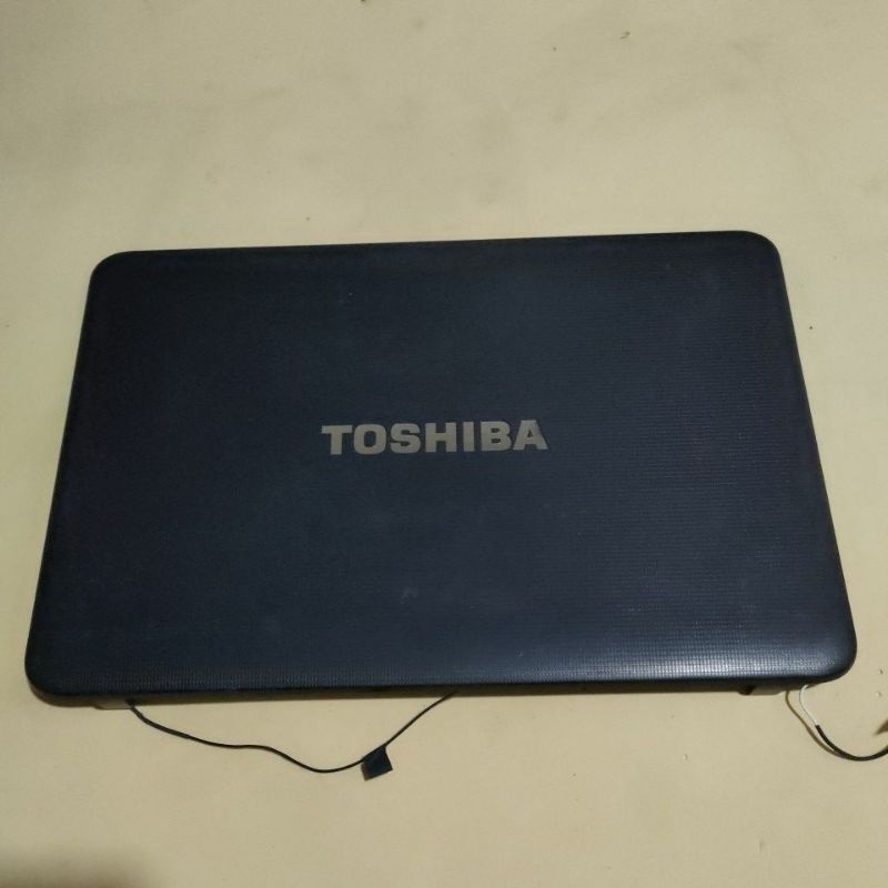 Casing Bagian Lcd Toshiba C800