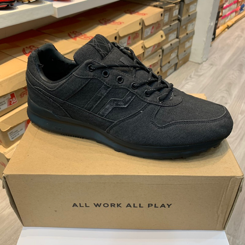 SEPATU PIERO - JOGGER BLACK DENIM